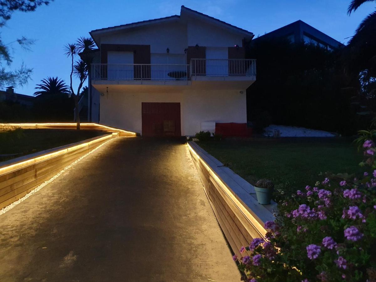 Villa Vistas Al Mar, Urbanizacion Privada Con Piscina De Agua Salada Ajo Extérieur photo